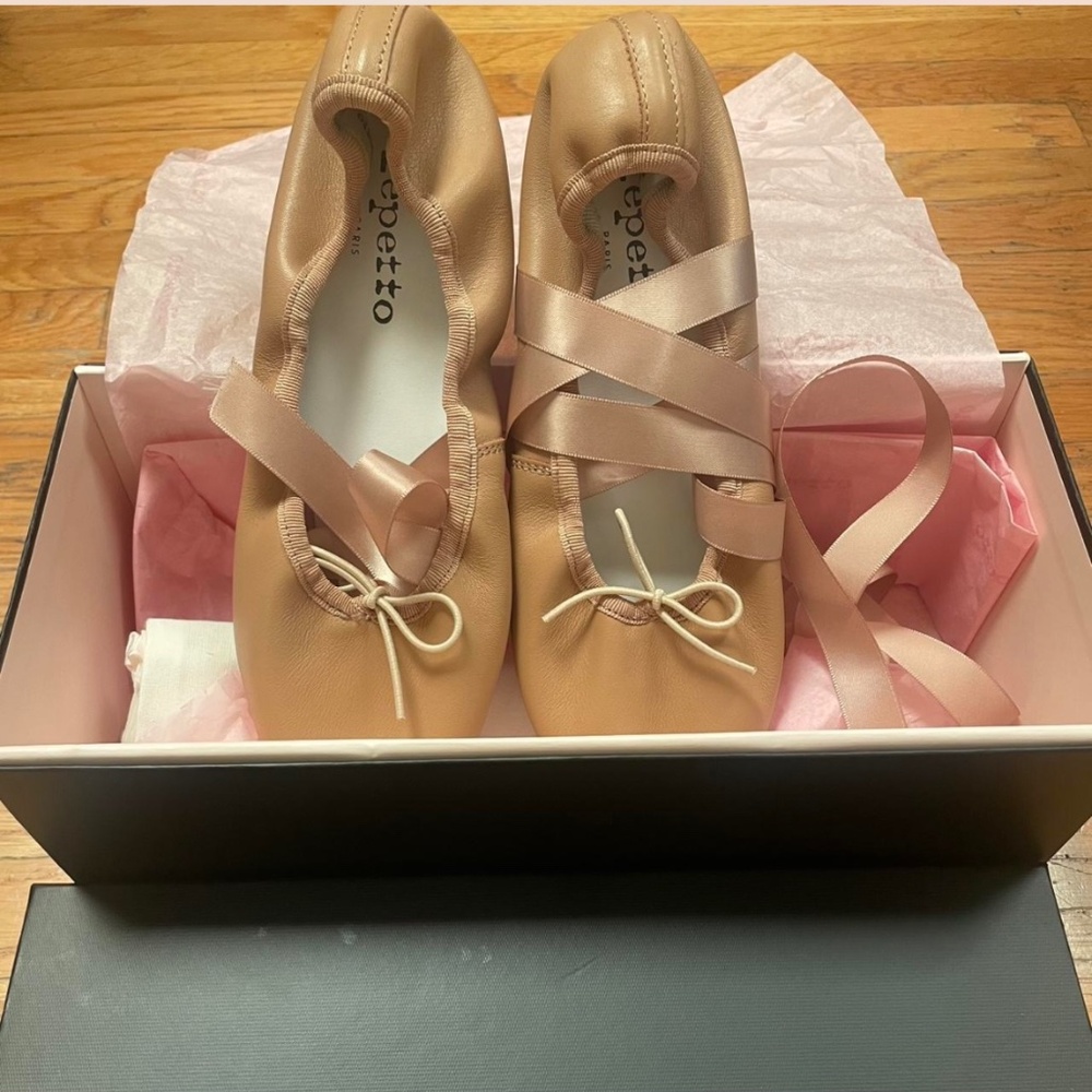 Repetto lace up ballet flats size 36